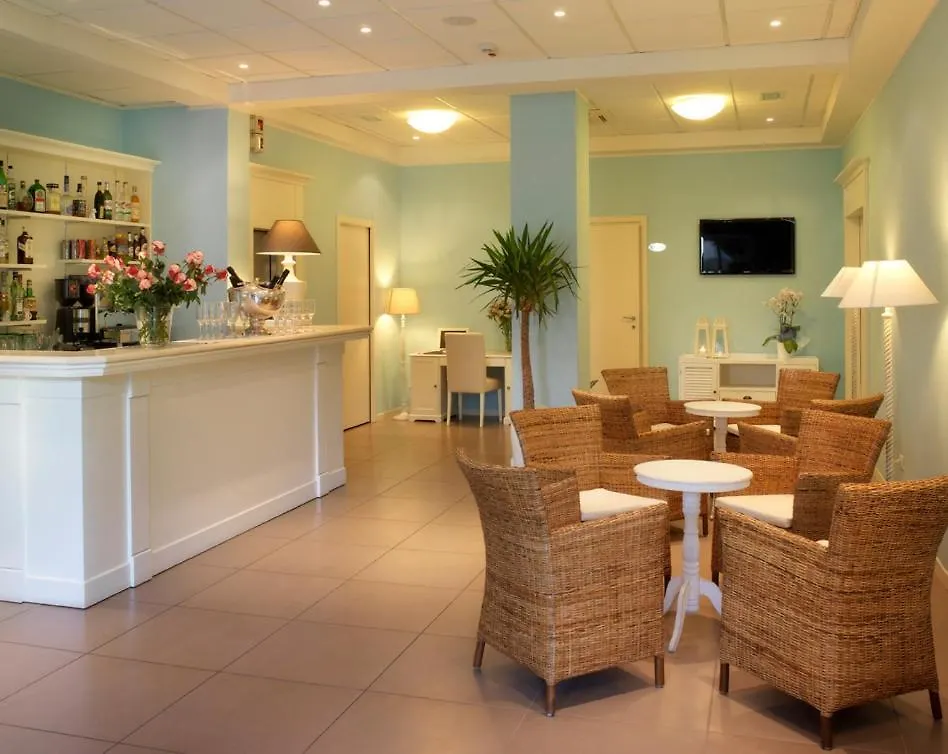 ***  Beyou Hotel Villa Rosa Riccione İtalya